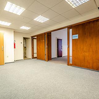 Pronájem kanceláře 148 m&sup2; Roudnice nad Labem