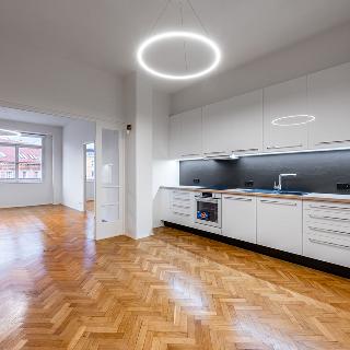 Pronájem bytu 4+kk 105 m² Praha, Londýnská