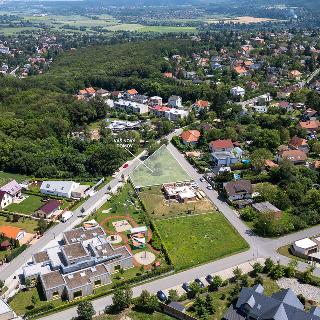 Prodej stavební parcely 1380 m² Černošice