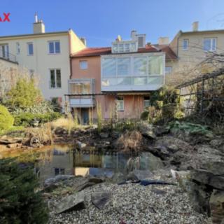Prodej rodinného domu 379 m² Brno