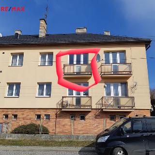 Prodej bytu 3+1 78 m² Rovensko pod Troskami, Tyršova