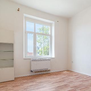 Prodej bytu 2+kk 62 m² Plzeň, Koterovská