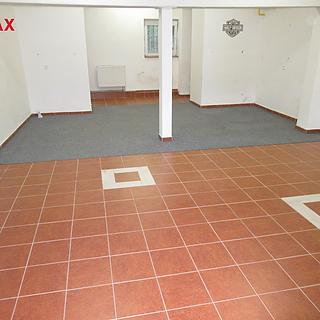 Pronájem kanceláře 69 m&sup2; Chrudim