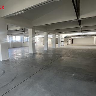 Pronájem skladu 1494 m&sup2; Kolín