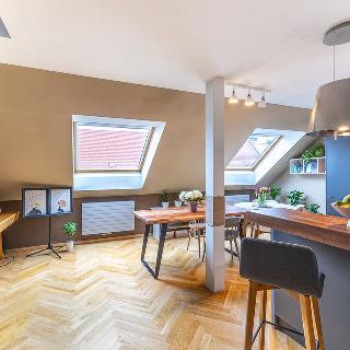 Prodej bytu 4+kk 108 m² Praha, Ševčíkova