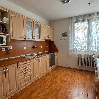 Prodej rodinného domu 232 m² Žďárná