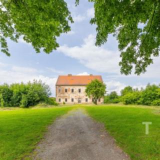 Prodej činžovního domu 700 m² Žďárná