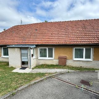 Prodej rodinného domu 221 m² Lipová