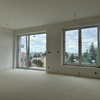 Prodej bytu 5+kk 119 m² Praha, Českobrodská