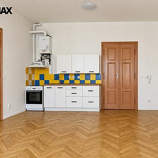 Pronájem bytu 2+kk 62 m&sup2; Plzeň