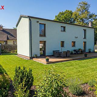 Prodej rodinného domu 140 m&sup2; Pyšely