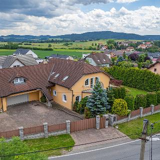 Prodej rodinného domu 300 m² Malá Hraštice