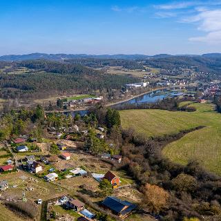 Prodej stavební parcely 725 m² Kamýk nad Vltavou