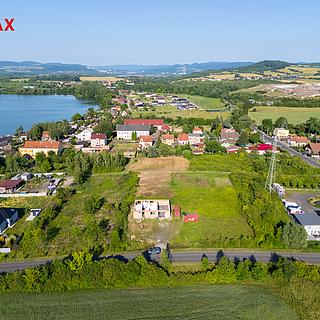 Prodej stavební parcely 985 m&sup2; Srbice