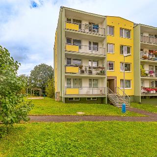 Prodej bytu 3+1 90 m² Teplice, Doubravická