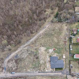 Prodej stavební parcely 883 m&sup2; Košťany
