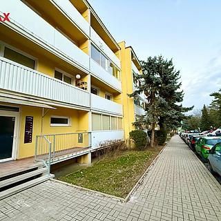 Prodej bytu 3+1 60 m&sup2; Bílina