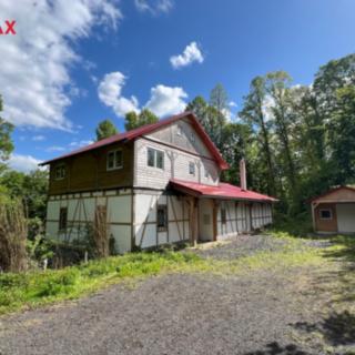 Prodej rodinného domu 400 m² Lobendava