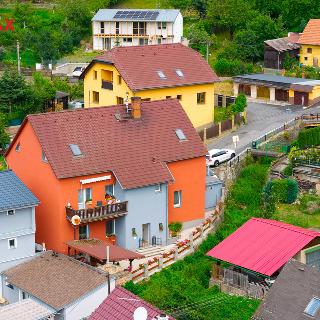 Prodej rodinného domu 360 m² Ústí nad Labem, V Průčelí