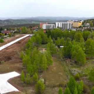 Prodej stavební parcely 3 706 m² Zabrušany
