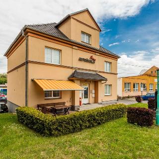 Prodej kanceláře 704 m² Bílina, Náměstí