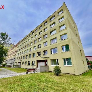 Pronájem bytu 2+kk 40 m² Teplice, Rooseveltovo náměstí