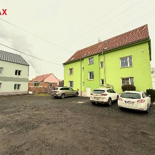 Pronájem kanceláře 250 m² Bílina, Sadová