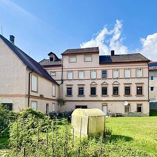 Prodej zemědělské usedlosti 1305 m² Hostomice