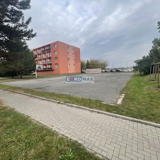 Prodej stavební parcely 1498 m² Břeclav