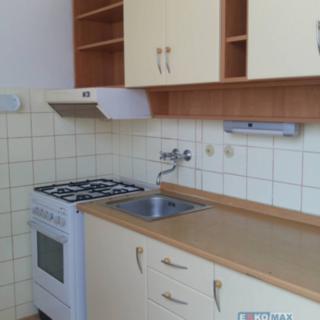 Pronájem bytu 2+1 49 m² Břeclav Poštorná, Hájová