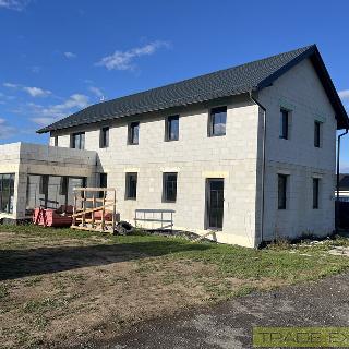 Prodej bytu 4+kk 124 m² Hostomice, Malostranská