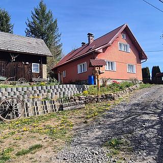 Prodej rodinného domu 150 m&sup2; Benešov u Semil