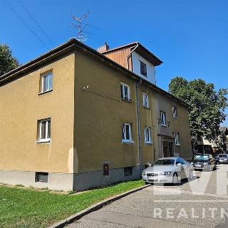 Prodej bytu 2+1 69 m² Benešov, Na Spořilově