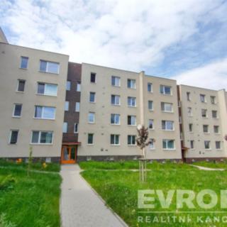 Prodej bytu 2+1 45 m² Chvaletice