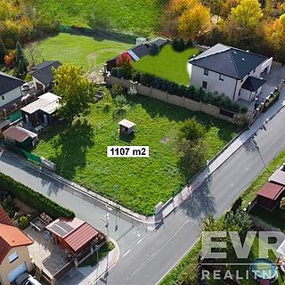 Prodej stavební parcely 1107 m&sup2; Kolín