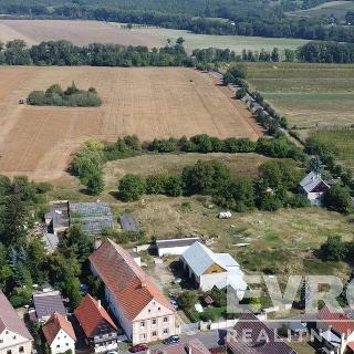 Prodej ostatního komerčního prostoru 1 180 m² Ploskovice