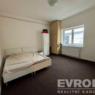 Pronájem rodinného domu 65 m² Kolín, Mostní