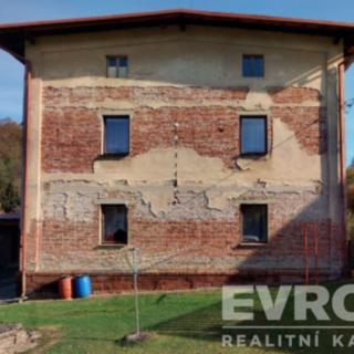 Prodej bytu 5+1 a více 1 m² Libštát