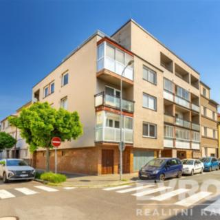 Prodej bytu 3+kk 72 m² Pardubice, Bacháčkova
