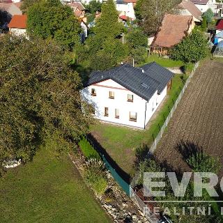 Prodej rodinného domu 163 m² Ostřešany