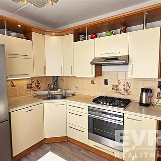 Prodej bytu 3+1 76 m&sup2; Pardubice