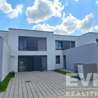 Prodej rodinného domu 121 m² Sezemice, Družstevní
