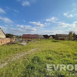 Prodej stavební parcely 2 431 m² Těškov