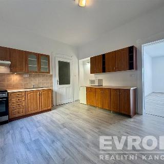 Prodej bytu 1+1 40 m² Plzeň, Bolevecká