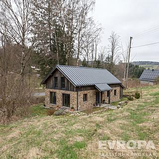 Prodej stavební parcely 1540 m&sup2; Mníšek