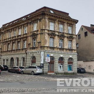 Pronájem bytu 3+kk 78 m² Liberec, Studničná