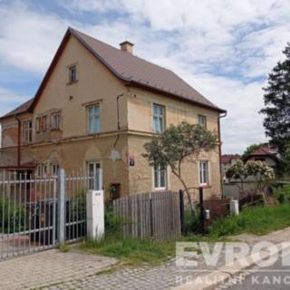 Pronájem bytu 3+1 95 m² Liberec, Krokova
