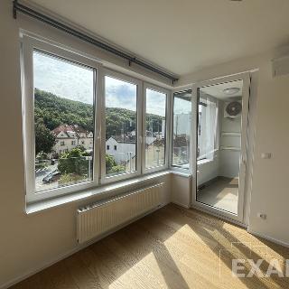 Pronájem bytu 2+kk 55 m² Praha, Pod radnicí