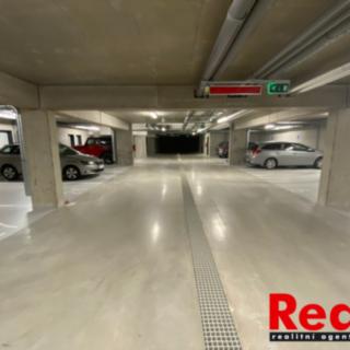 Pronájem parkovacího místa 13 m² Brno, Kumpoštova