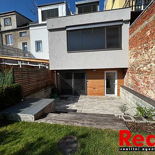 Pronájem rodinného domu 130 m&sup2; Brno